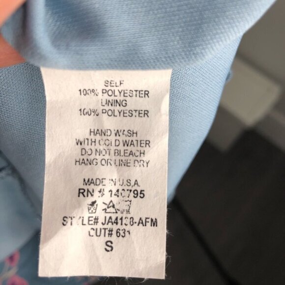 DEE  Elle Blue Floral Pattern "When I Met You in the Summer" Romper Size Small - Picture 3 of 6